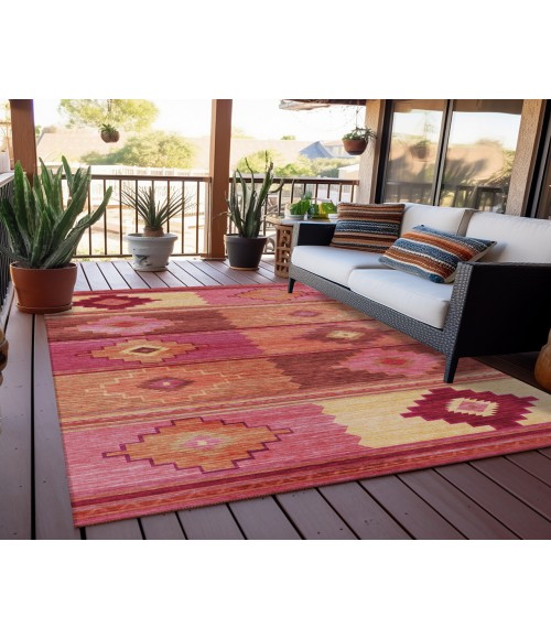 Dalyn Indoor/Outdoor Phoenix PH1 Rose Washable 2'6" x 3'10" Rug