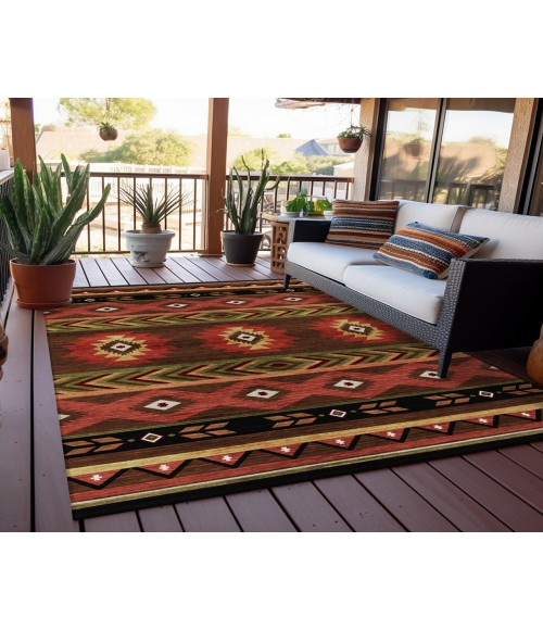 Dalyn Indoor/Outdoor Phoenix PH3 Chocolate Washable 2'6" x 3'10" Rug