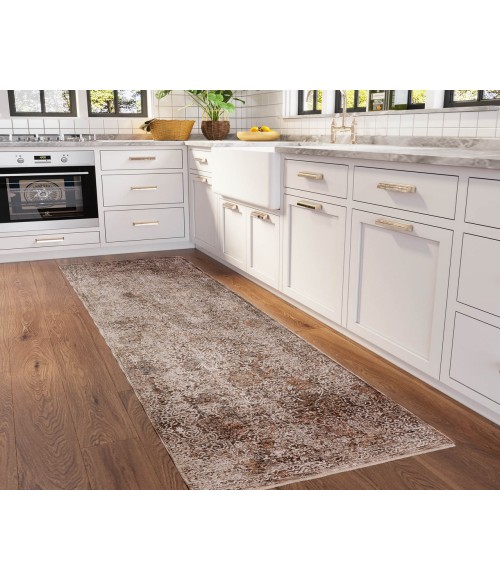 Dalyn Vienna VI5 Chocolate 2'3" x 7'10" Runner Rug