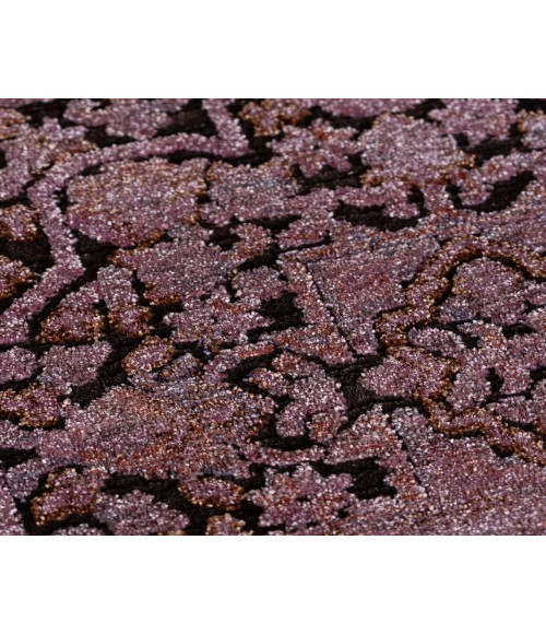 Dalyn Vizcia VZ2 Plum 1'8" x 2'6" Rug