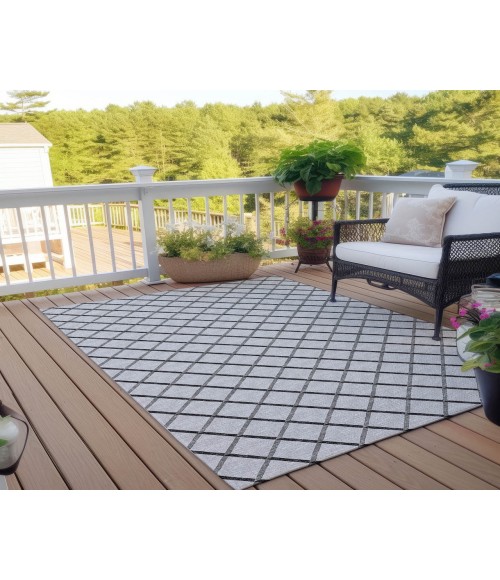 Dalyn Indoor/Outdoor York YO1 Grey Washable 3' x 5' Rug