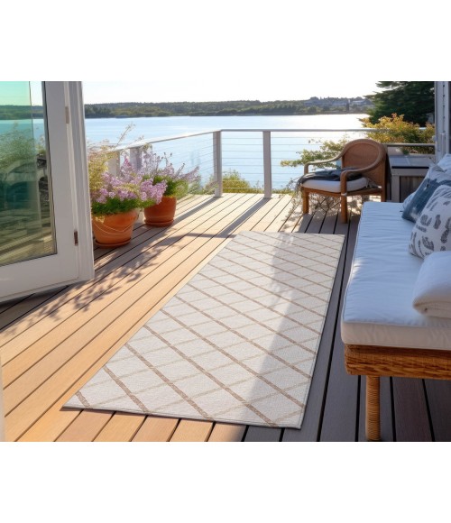 Dalyn Indoor/Outdoor York YO1 Ivory Washable 2'3" x 7'6" Rug