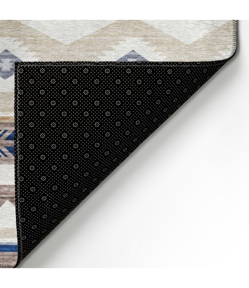 Dalyn Phoenix PH3 Ivory Area Rug 1 ft. 8 in. X 2 ft. 6 in. Rectangle