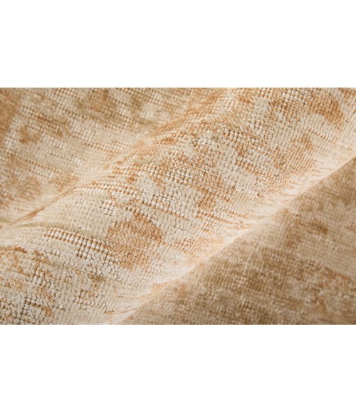 Feizy Loralai Tan/Ivory LRL8A67F 9 ft. X 12 ft. Rect. Rug