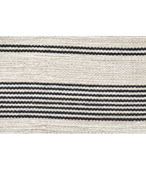 Feizy DUPRINE 0560F IN BLACK 2' x 3' Sample Area Rug