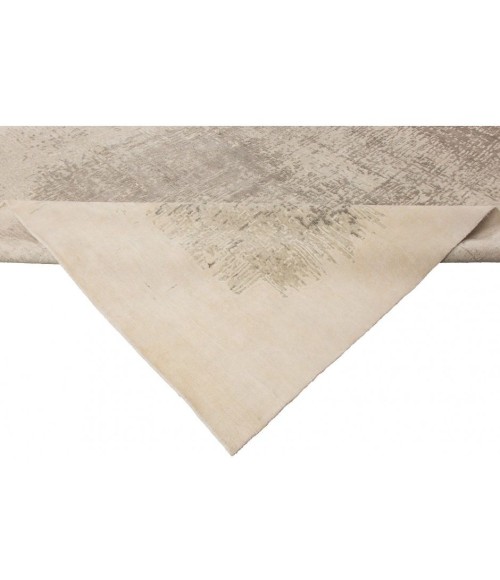 Harounian Fusion Ivory-Grey US-05 6 ft. X 9 ft. Rectangle Rug