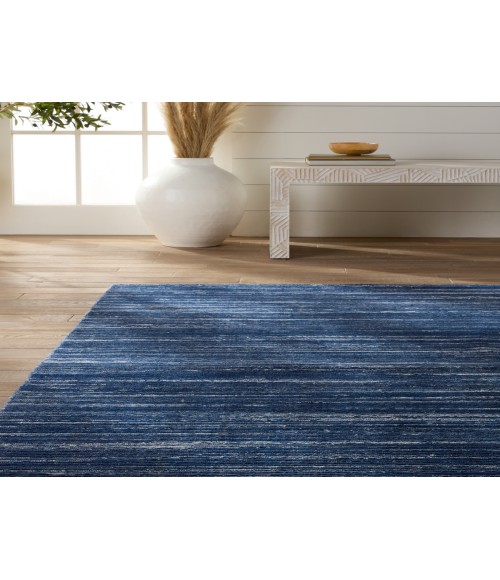 Jaipur Living Danan Indoor/ Outdoor Solid Navy/ Cream Area Rug 5'X8'