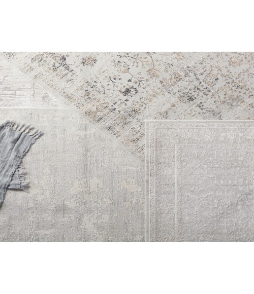 Cirque Area Rug Jaipur Living Riella Floral Light Gray/ Cream Area Rug (8'X10')
