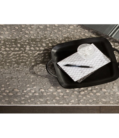 Jaipur Living Axis Animal Gray/ Natural Area Rug (6'7"X9'6")