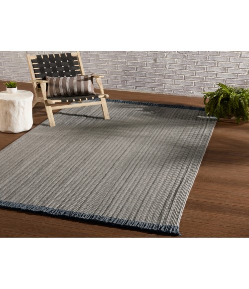 Jaipur Living Engild Indoor/ Outdoor Solid Light Gray/ Dark Gray Area Rug 8'X10'