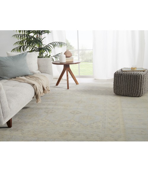 Jaipur Living Eloquent Light Gray Rug ELQ02 2 ft. 6 in. X 8 ft. Rnr Runner - Rugs Town Jaipur Living Eloquent Light Gray ELQ02 2 ft. 6 in. X 8 ft. Rnr Runner Rug