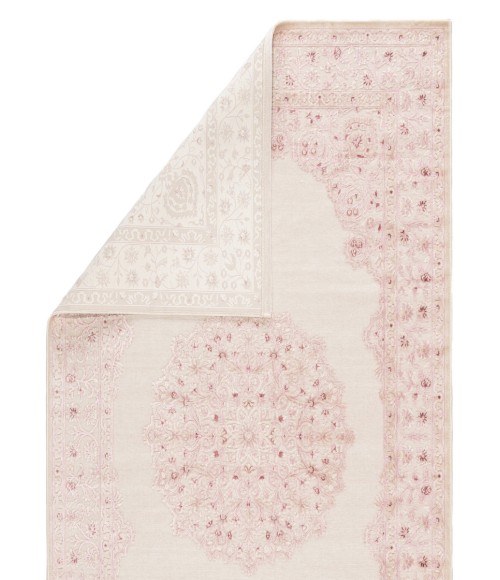 Jaipur Living Malo Medallion Pink/ White Area Rug (5'X7'6")