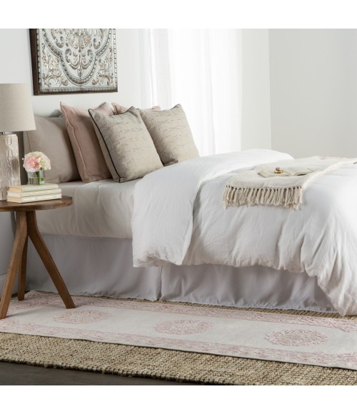 Jaipur Living Malo Medallion Pink/ White Runner Rug (2'6"X8')