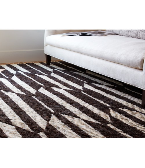 Jaipur Living Keoka Dark Brown KEO02 6 ft. X 9 ft. Rectangle Rug