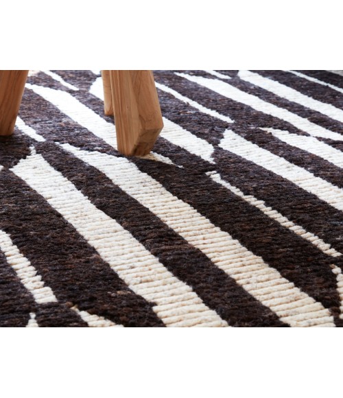Jaipur Living Keoka Dark Brown KEO02 6 ft. X 9 ft. Rectangle Rug