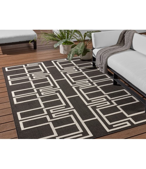 Jaipur Living Kysa Black KYS03 5 ft. 3 in. X 7 ft. 6 in. Rectangle Rug