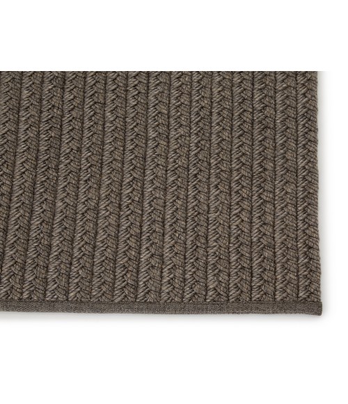 Jaipur Living Iver Indoor/ Outdoor Solid Gray/ Taupe Area Rug (7'6"X9'6")