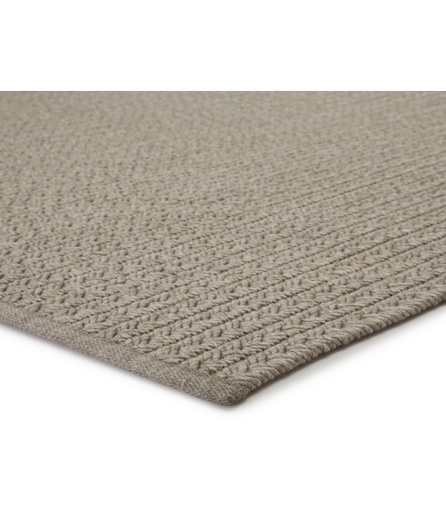 Jaipur Living Iver Indoor/ Outdoor Solid Light Gray Area Rug (6'X9')