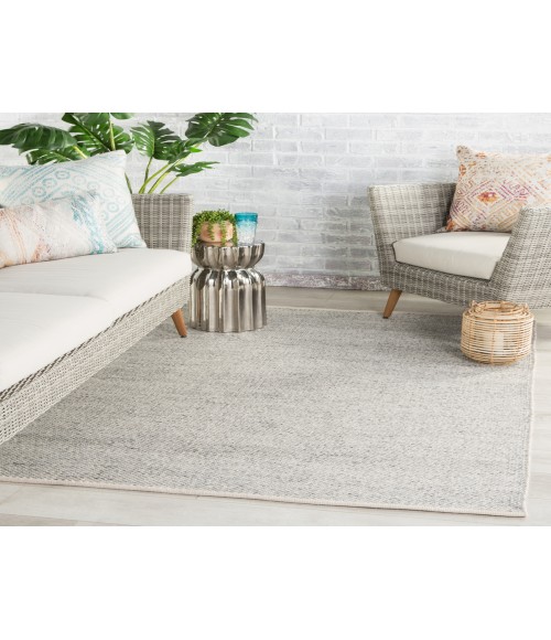 Jaipur Living Lamanda Indoor/ Outdoor Solid Light Gray/ Ivory Runner Rug 3'X10'