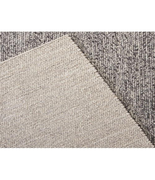 Jaipur Living Scandinavia Dula Cream SCD06 18 in. Swatch Square Rug