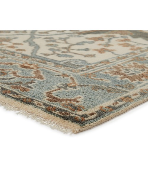 Jaipur Living Slayton Hand-Knotted Medallion Ivory/ Light Teal Area Rug (10'X14')