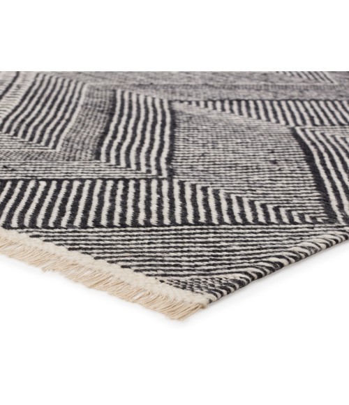 STR02 Galexia Rug Jaipur Living Galexia Handmade Tribal Black/ Cream Area Rug 5'X8'
