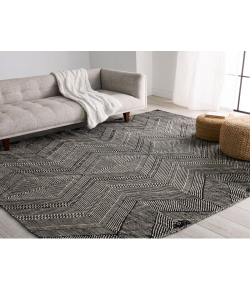 STR02 Galexia Rug Jaipur Living Galexia Handmade Tribal Black/ Cream Area Rug 5'X8'
