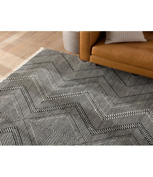 STR02 Galexia Rug Jaipur Living Galexia Handmade Tribal Black/ Cream Area Rug 5'X8'