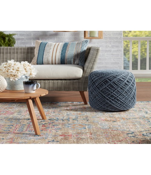 Vibe by Jaipur Living Elva Indoor/ Outdoor Oriental Tan/ Blue Area Rug (5'X7'3")