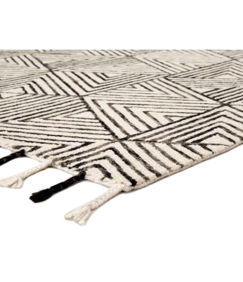 Nikki Chu by Jaipur Living Montblanc Handmade Geometric Ivory/ Gray Area Rug (9'X12')
