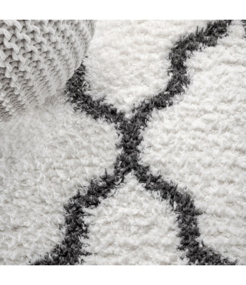 ALASKA SHAG Area Rug Marrakesh Shag Trellis Ivory/Charcoal 8 ft. x 10 ft. Area Rug