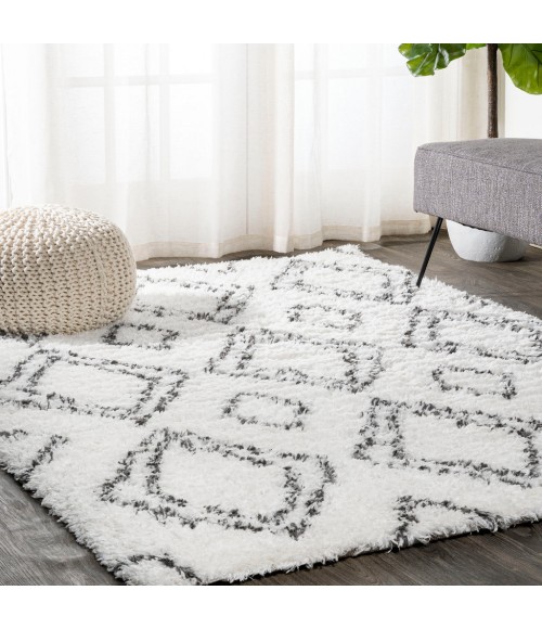 ALASKA SHAG Area Rug Beni Moroccan Style Diamond Shag Ivory/Dark Gray 4 ft. x 6 ft. Area Rug