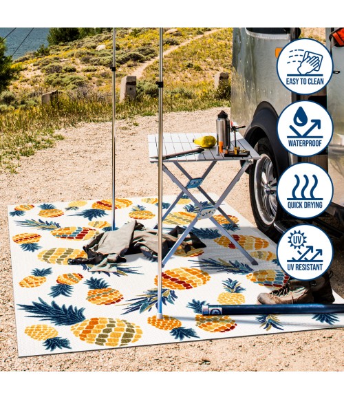 Ananas Bold Pineapple High-Low Orange/Navy 2 ft. x 8 ft. Indoor/Outdoor Runner Rug