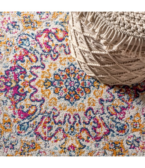 BOHEMIAN FLAIR Area Rug Bohemian FLAIR Boho Vintage Medallion Pink/Cream 3 ft. x 5 ft. Area Rug