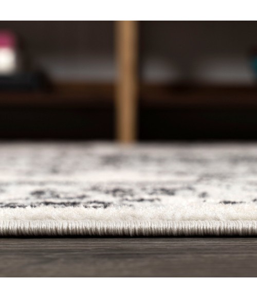 BOHEMIAN FLAIR Area Rug Inigo Cottage Medallion Dark Gray/Cream 2 ft. x 8 ft. Runner Rug