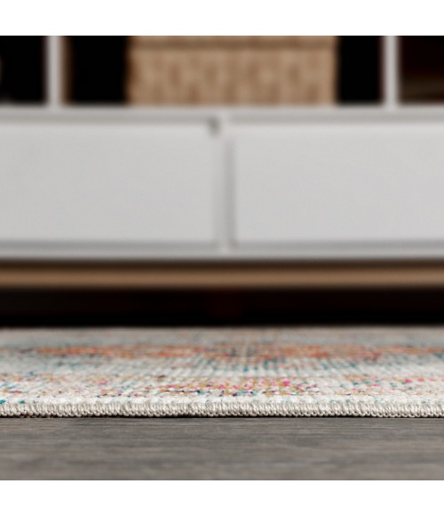 Cadiz Vintage Medallion Coral/Turquoise 5 ft. x 8 ft. Area Rug