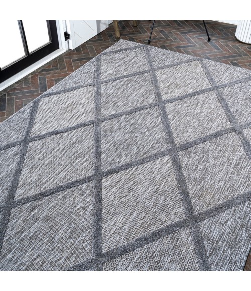 Salines Diamond Trellis Dark Gray 8 ft. x 10 ft. Indoor/Outdoor Area Rug