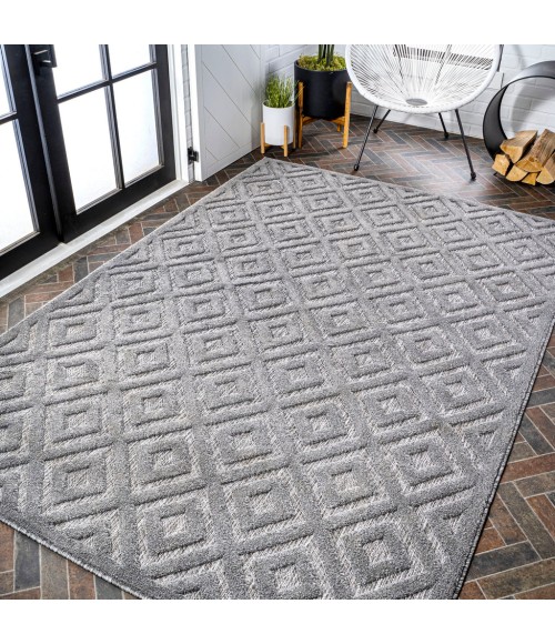 Portmany Neutral Diamond Trellis Dark Gray 4 ft. x 6 ft. Indoor/Outdoor Area Rug