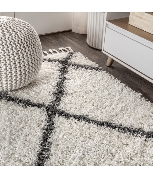 MERCER SHAG Area Rug Mercer Shag Plush Tassel Moroccan Geometric Trellis Cream/Grey 4 ft. x 6 ft. Area Rug