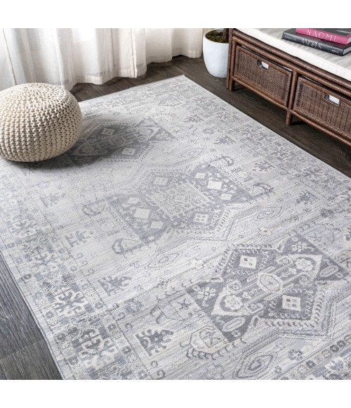 MODERN PERSIAN Area Rug Modern Vintage Medallion Light Gray 5 ft. x 8 ft. Area Rug