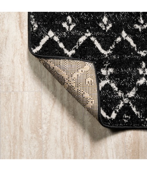MOROCCAN HYPE Area Rug Moroccan HYPE Boho Vintage Diamond Black/Ivory 8 ft. x 10 ft. Area Rug