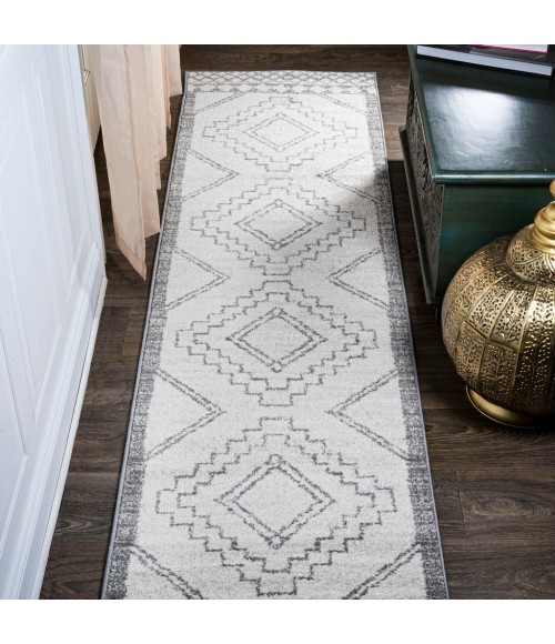MOROCCAN HYPE Area Rug Amir Moroccan Beni Souk Cream/Gray 2 ft. x 8 ft. Runner Rug