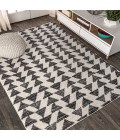 Aisha Moroccan Triangle Geometric Cream/Black 3 ft. x 5 ft. Area Rug