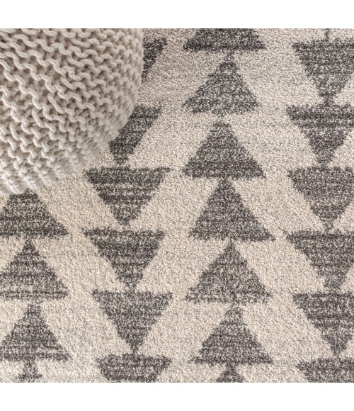 MOROCCAN HYPE Area Rug Aisha Moroccan Triangle Geometric Cream/Gray 8 ft. x 10 ft. Area Rug