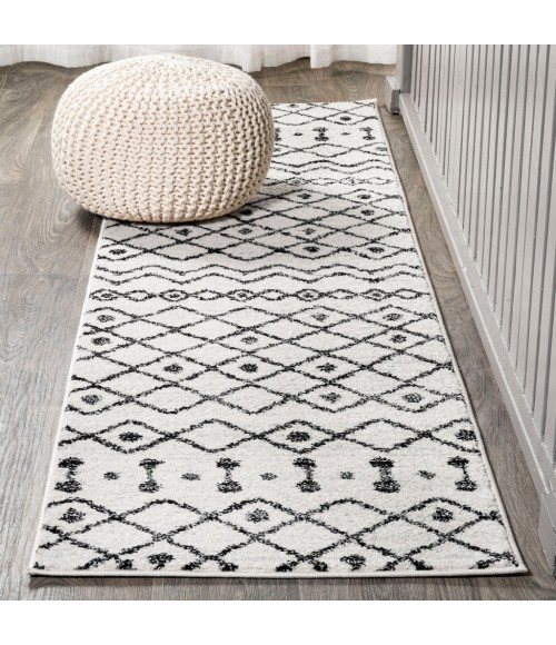 MOROCCAN HYPE Area Rug Aksil Moroccan Beni Souk Cream/Black 2 ft. x 8 ft. Runner Rug