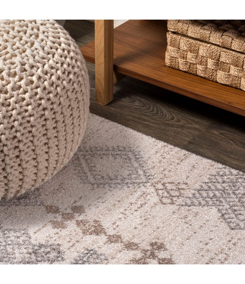 MOROCCAN HYPE Area Rug Bhalil Berber Diamond Geometric Beige/Gray 5 ft. x 8 ft. Area Rug