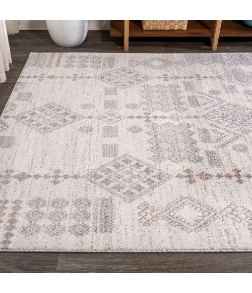 MOROCCAN HYPE Area Rug Bhalil Berber Diamond Geometric Beige/Gray 5 ft. x 8 ft. Area Rug