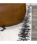 MOROCCAN HYPE Area Rug Calvia Moroccan Diamond Shag White/Gray 4 ft. x 6 ft. Area Rug