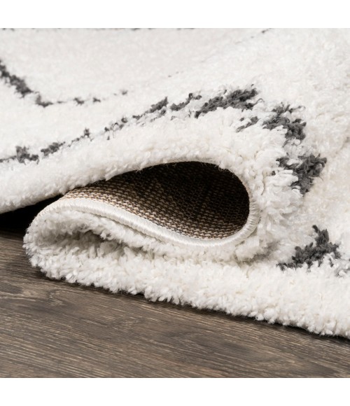 MOROCCAN HYPE Area Rug Calvia Moroccan Diamond Shag White/Gray 2 ft. x 8 ft. Runner Rug