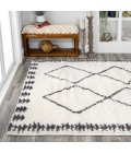 MOROCCAN HYPE Area Rug Calvia Moroccan Diamond Shag White/Gray 4 ft. x 6 ft. Area Rug
